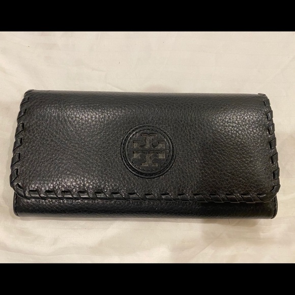 Tory Burch Accessories - Black Tory Burch Wallet
